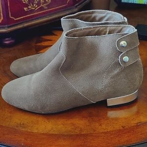 Very Volitale Los Angeles Taupe Suede Boots